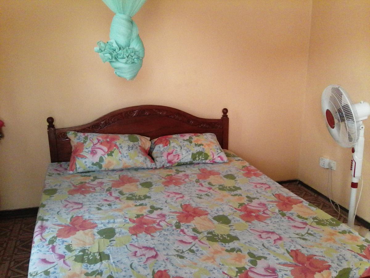 Randi Homestay In Negombo Extérieur photo