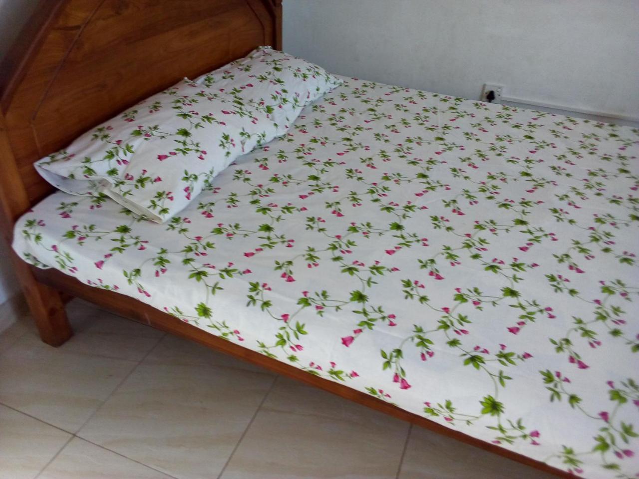 Randi Homestay In Negombo Extérieur photo